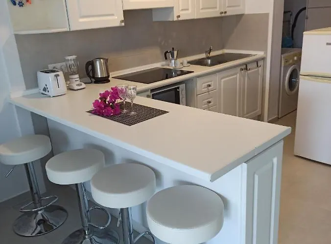 Апартаменты Bruna's House Адехе